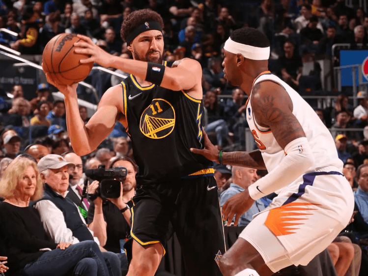 吉林队力克青岛队，保罗点燃赛场