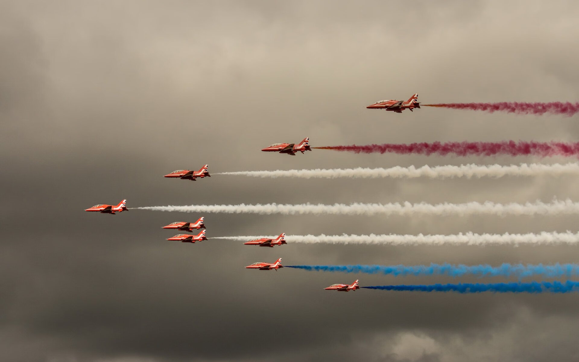 围猎之夜，劳塔罗在抢七的钢铁丛林里拆解了所有陷阱